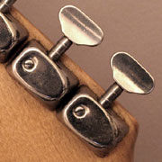 1966 Hagstrom HIII tuning key detail