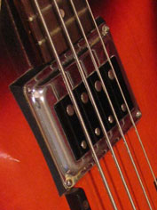 1968 Guild Starfire Bass - Hagstrom bisonic pickup