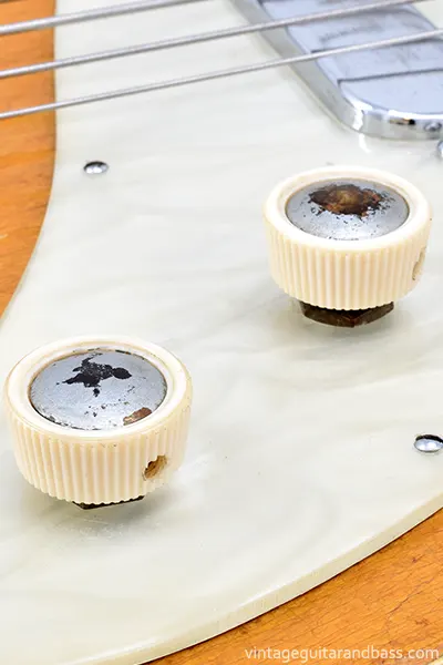 1960 Vox Bassmaster controls