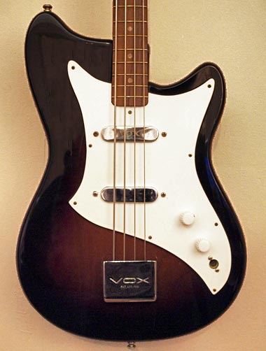 1965 Vox Bassmaster bass - body detail
