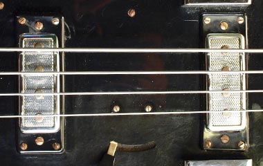 Hagstrom Coronado bass single-coil pickups