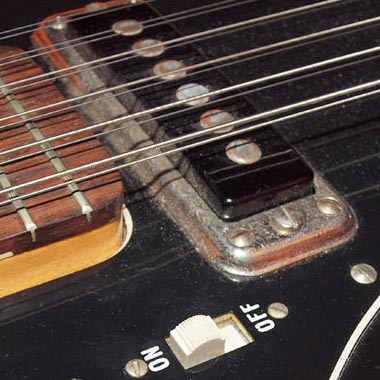 1967 Hagstrom H12 pickup detail