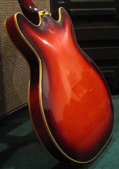 1968 Guild Starfire Bass - rear body detail