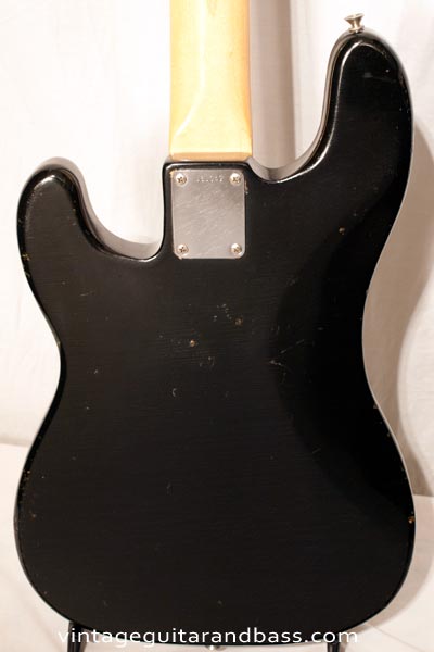 1972 Fender Precision bass - pickup detail