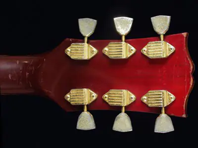 Gibson Les Paul Custom headstock reverse with tuning keys