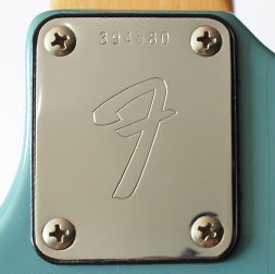 Fender Musicmaster bass neckplate