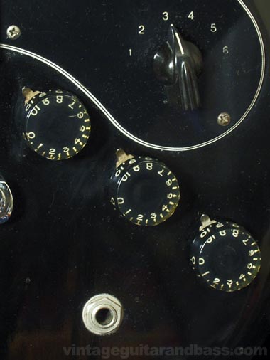 Gibson L-6S controls