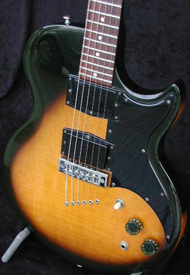 1976 Gibson L-6S Deluxe body front