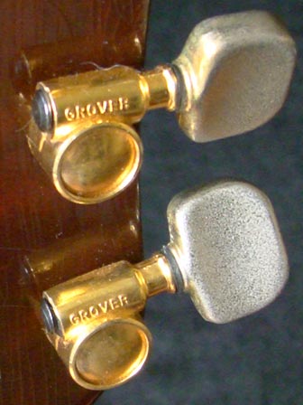 1976 Chet Atkins Gretsch Country Gentleman - tuning key detail