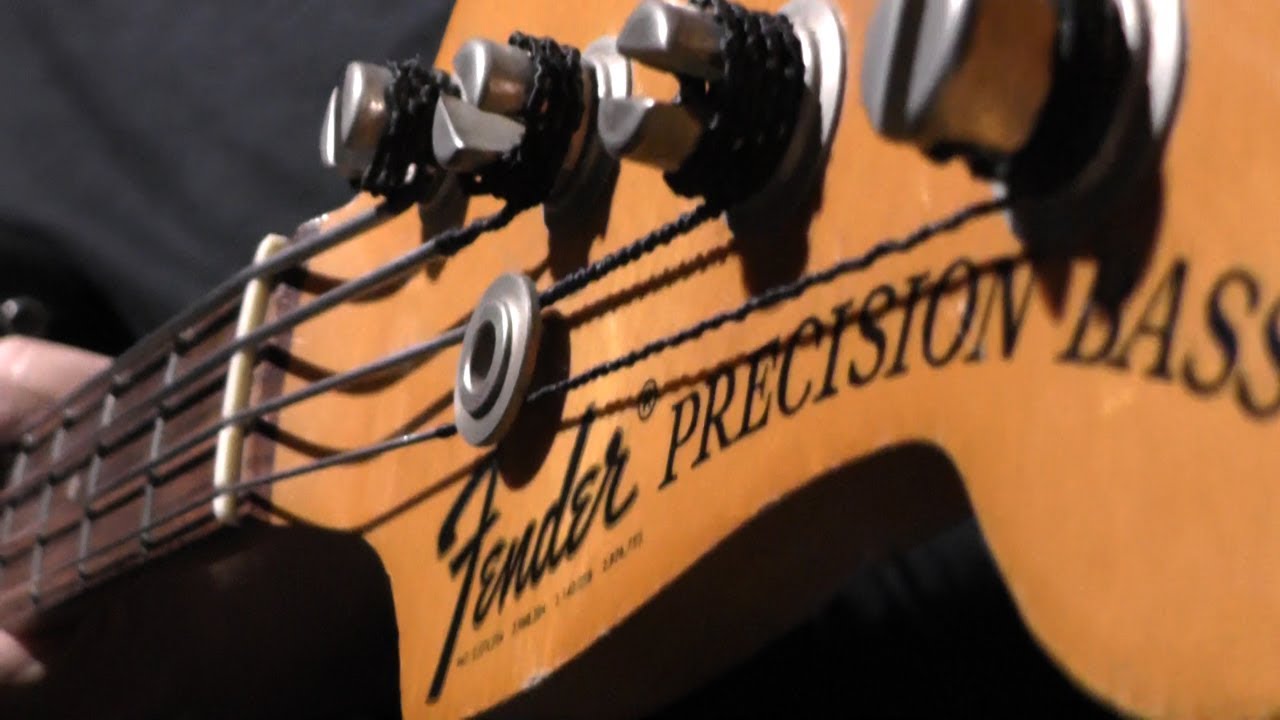 ベース Fender Precision Bass 1972 Fender Precision Bass 1972 – The Bass Gallery