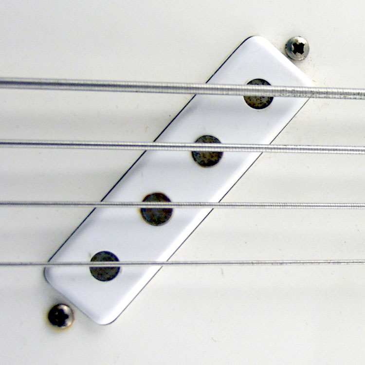 Vox single coil bass pickup, scratchplate mounted