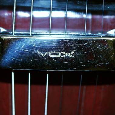 Vox Viper bridge cover with Vox logo